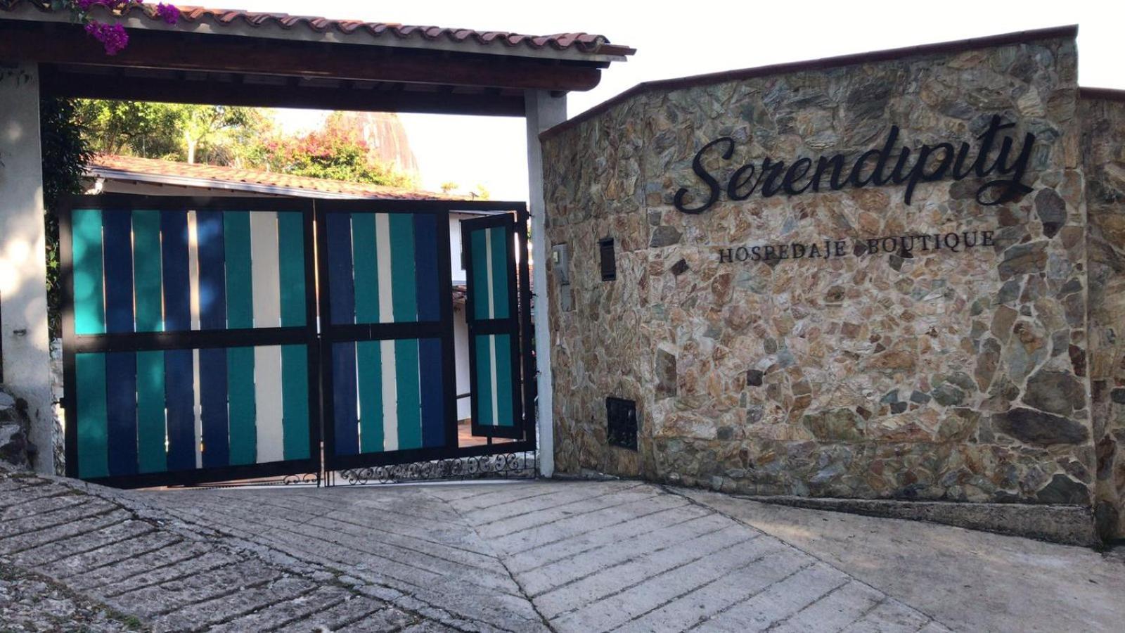 Serendipity Hospedaje Boutique Guatapé Zewnętrze zdjęcie
